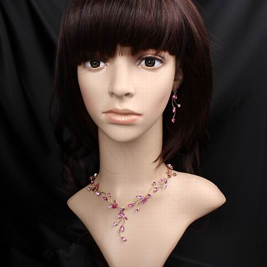 SPRING PINK SWAROVSKI CRYSTAL MATCHING SET